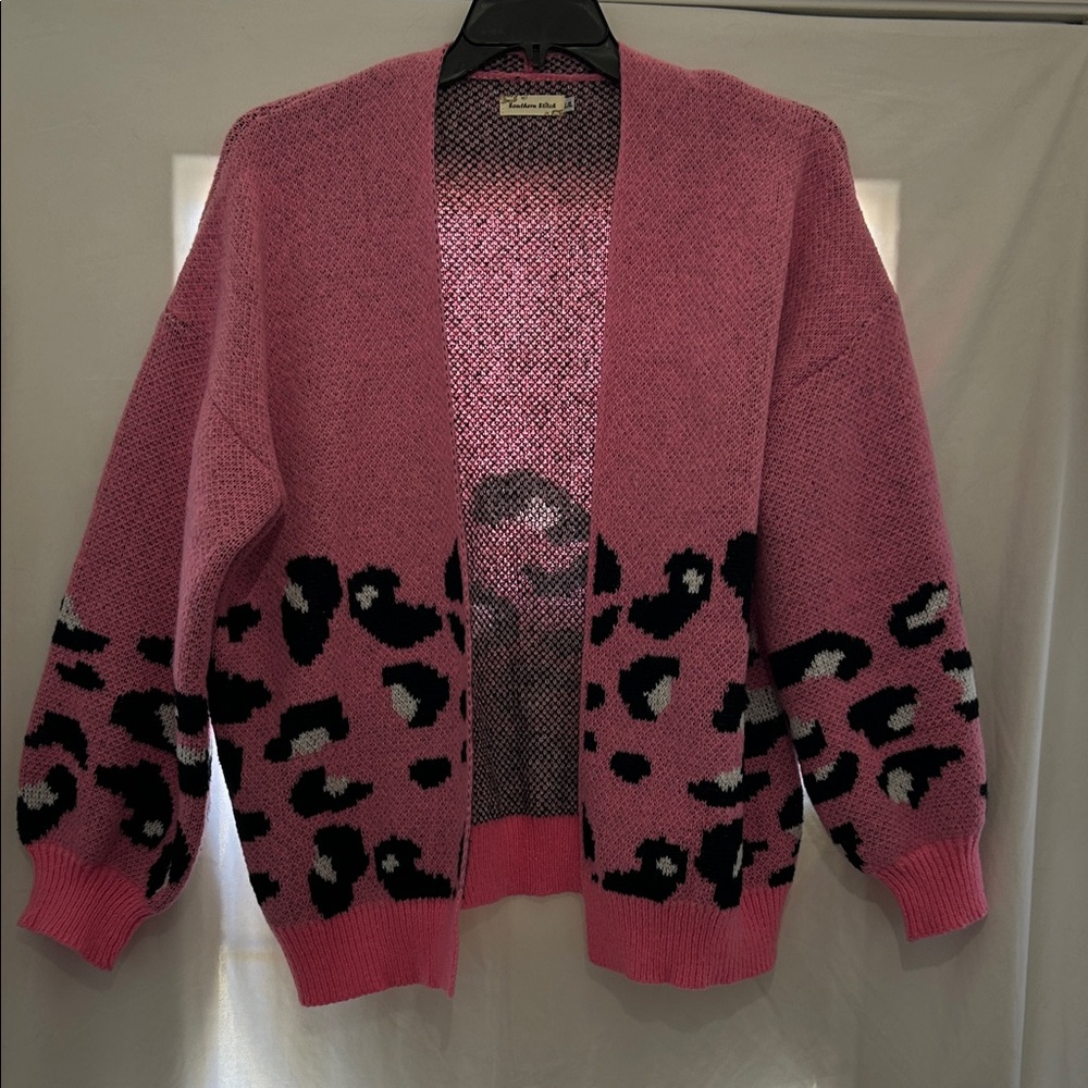 Stylish Pink Leopard Print Cardigan